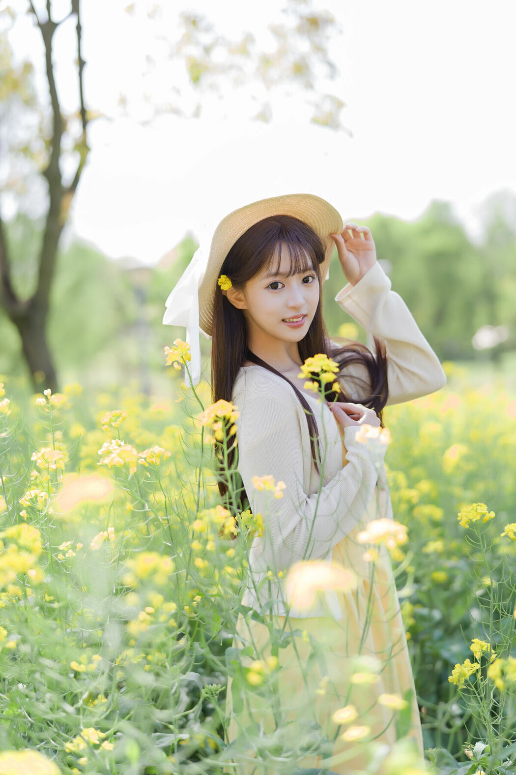 YiTuYu艺图语 Vol.9109 Xiao Yi (41P)