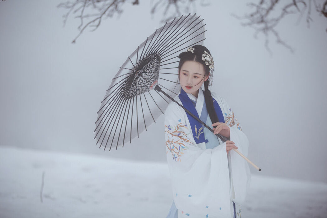 YiTuYu艺图语 Vol.9112 Shiba Yue (20P)