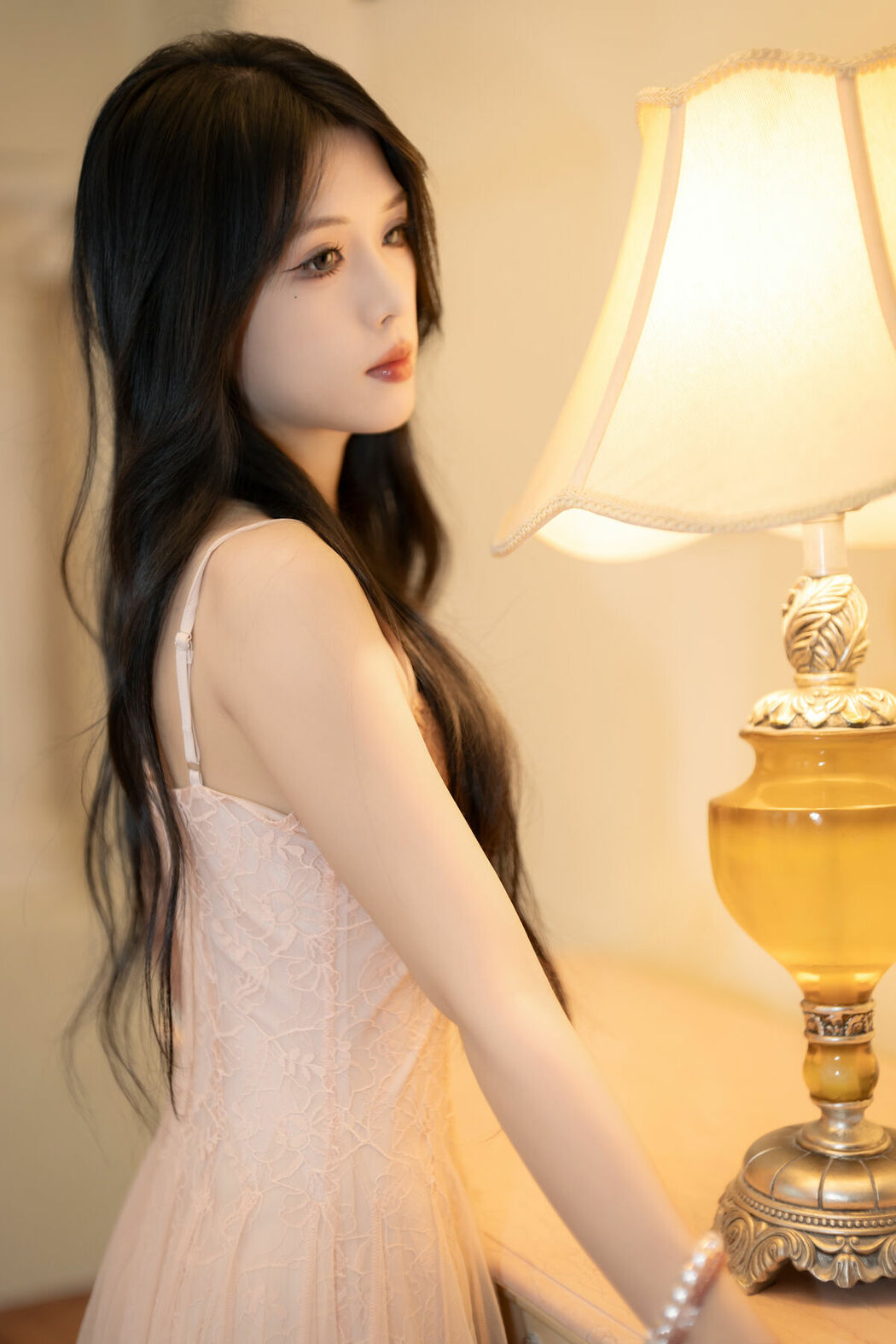 YiTuYu艺图语 Vol.9096 Xiao Wai (37P)