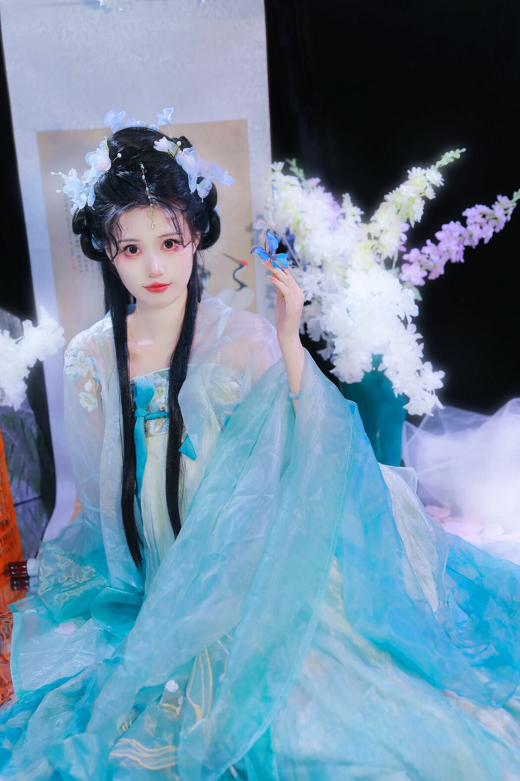 YiTuYu艺图语 Vol.9095 Yun Duo You Dian Tian (17P)