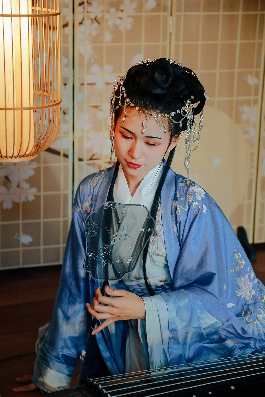 YiTuYu艺图语 Vol.9103 Shen Yan (62P)