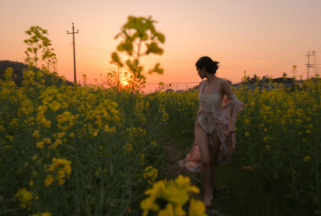 YiTuYu艺图语 Vol.9114 14 (23P)