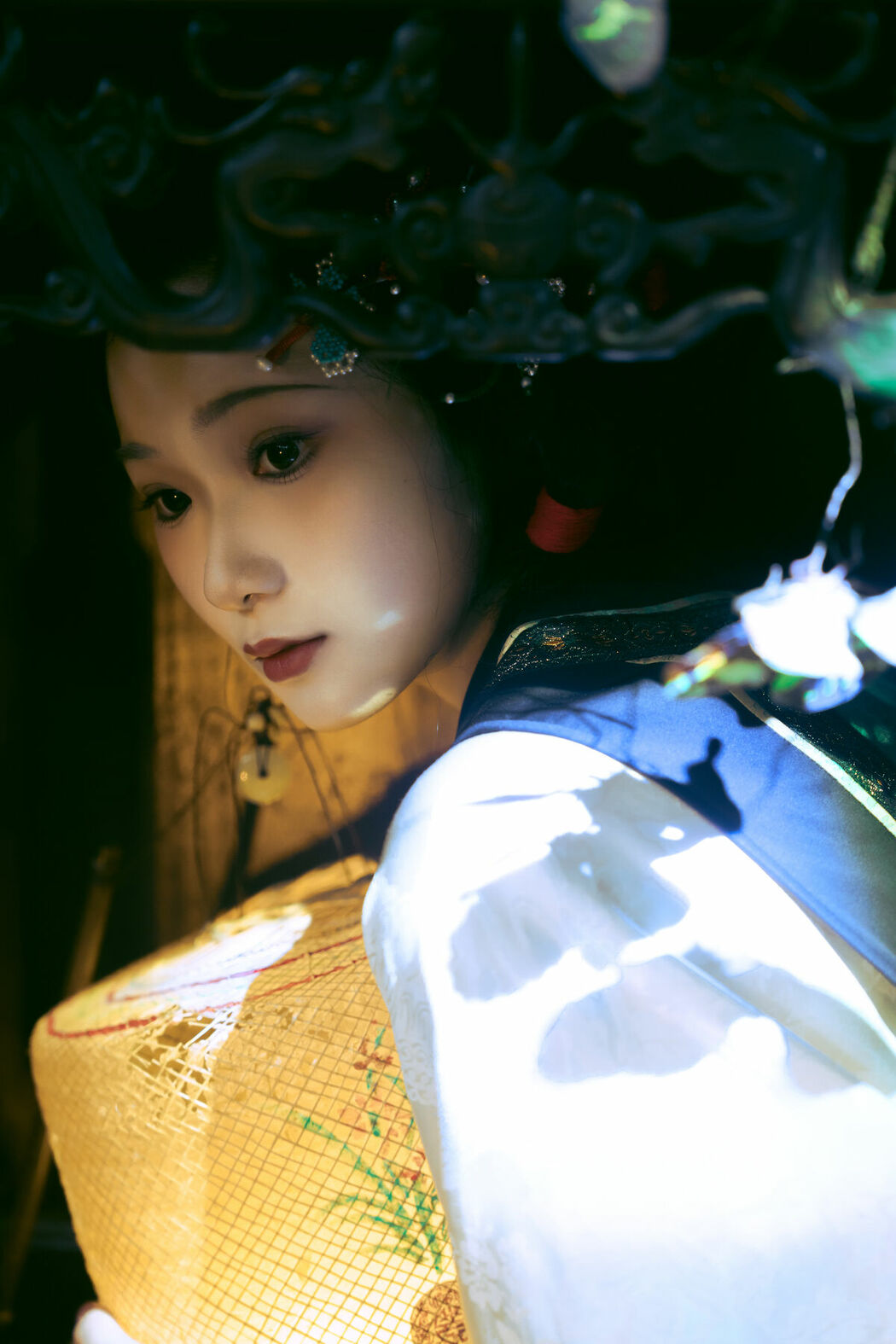 YiTuYu艺图语 Vol.9108 Yue Yue (27P)