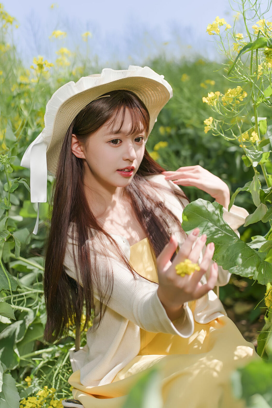 YiTuYu艺图语 Vol.9109 Xiao Yi (41P)