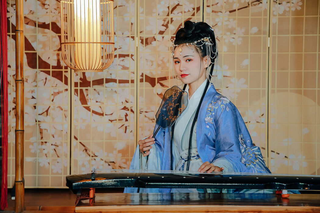 YiTuYu艺图语 Vol.9103 Shen Yan (62P)