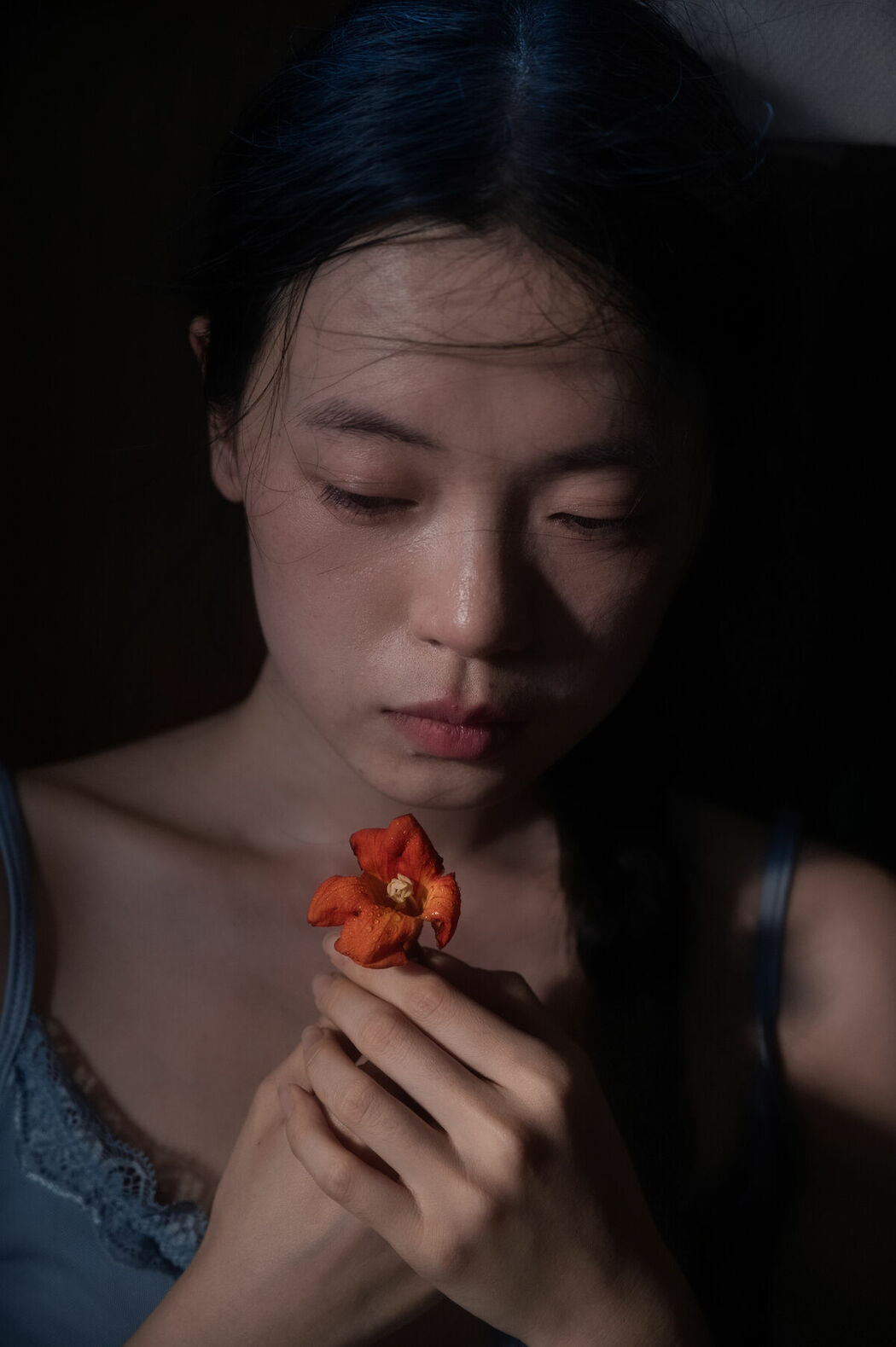 YiTuYu艺图语 Vol.9102 Cai Jing Fan (14P)