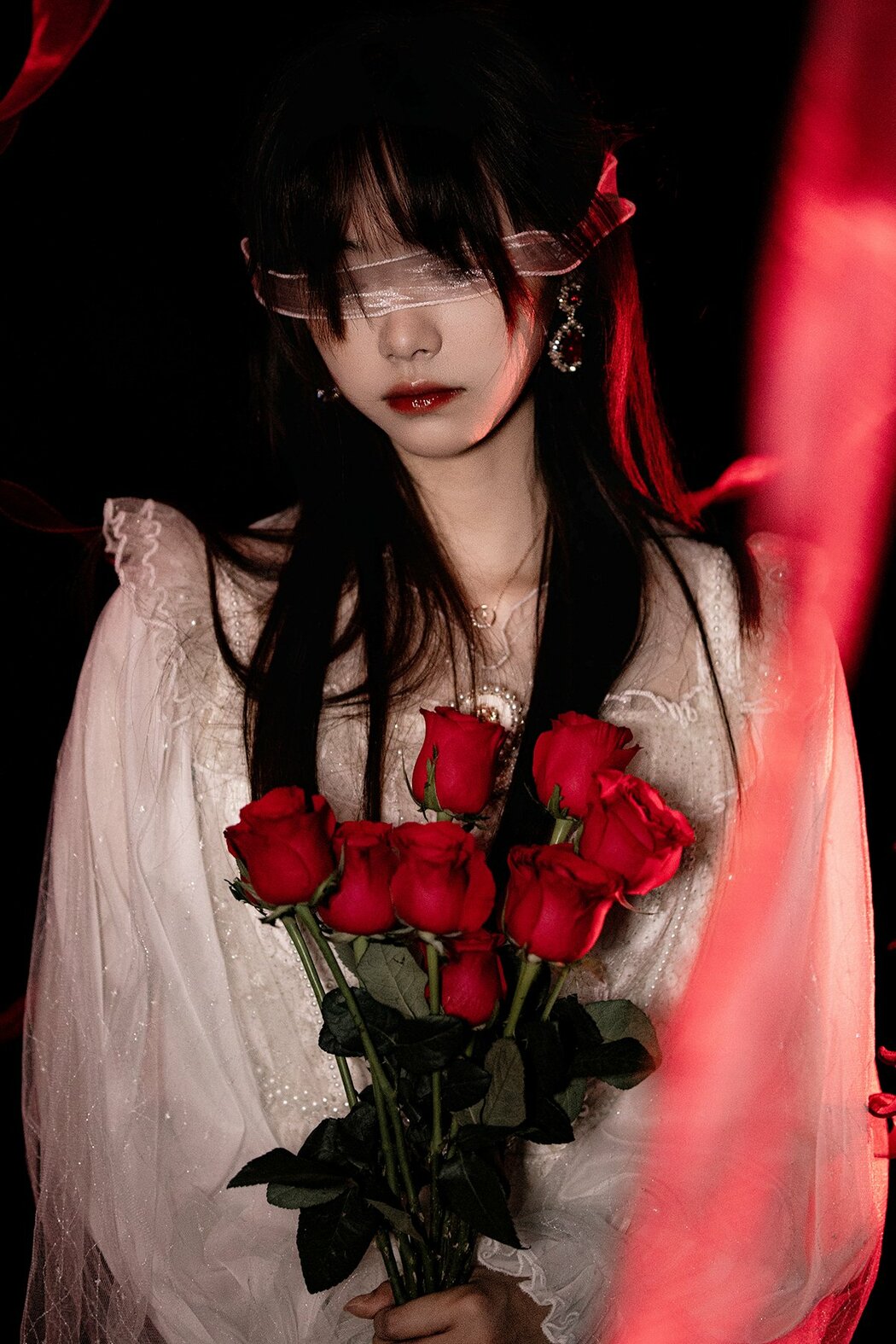 YiTuYu艺图语 Vol.9098 A Tang (23P) Cover Photo