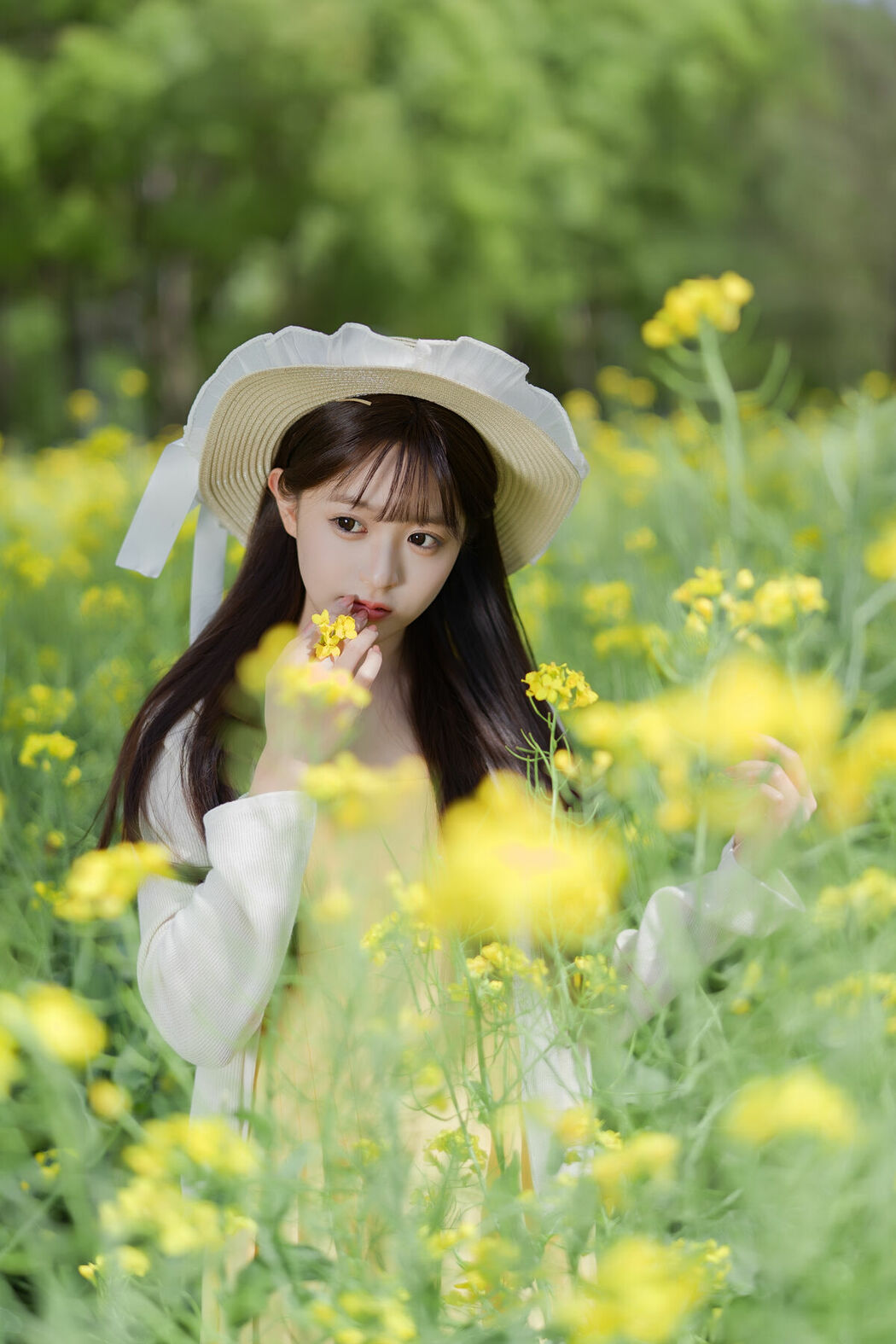 YiTuYu艺图语 Vol.9109 Xiao Yi (41P)