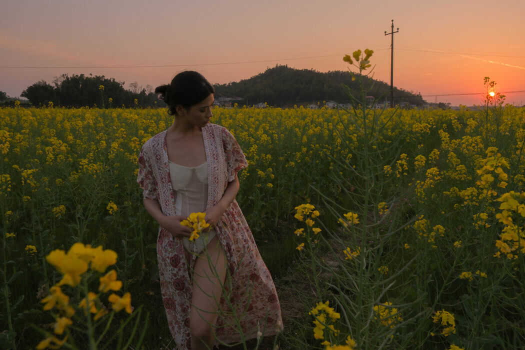 YiTuYu艺图语 Vol.9114 14 (23P)