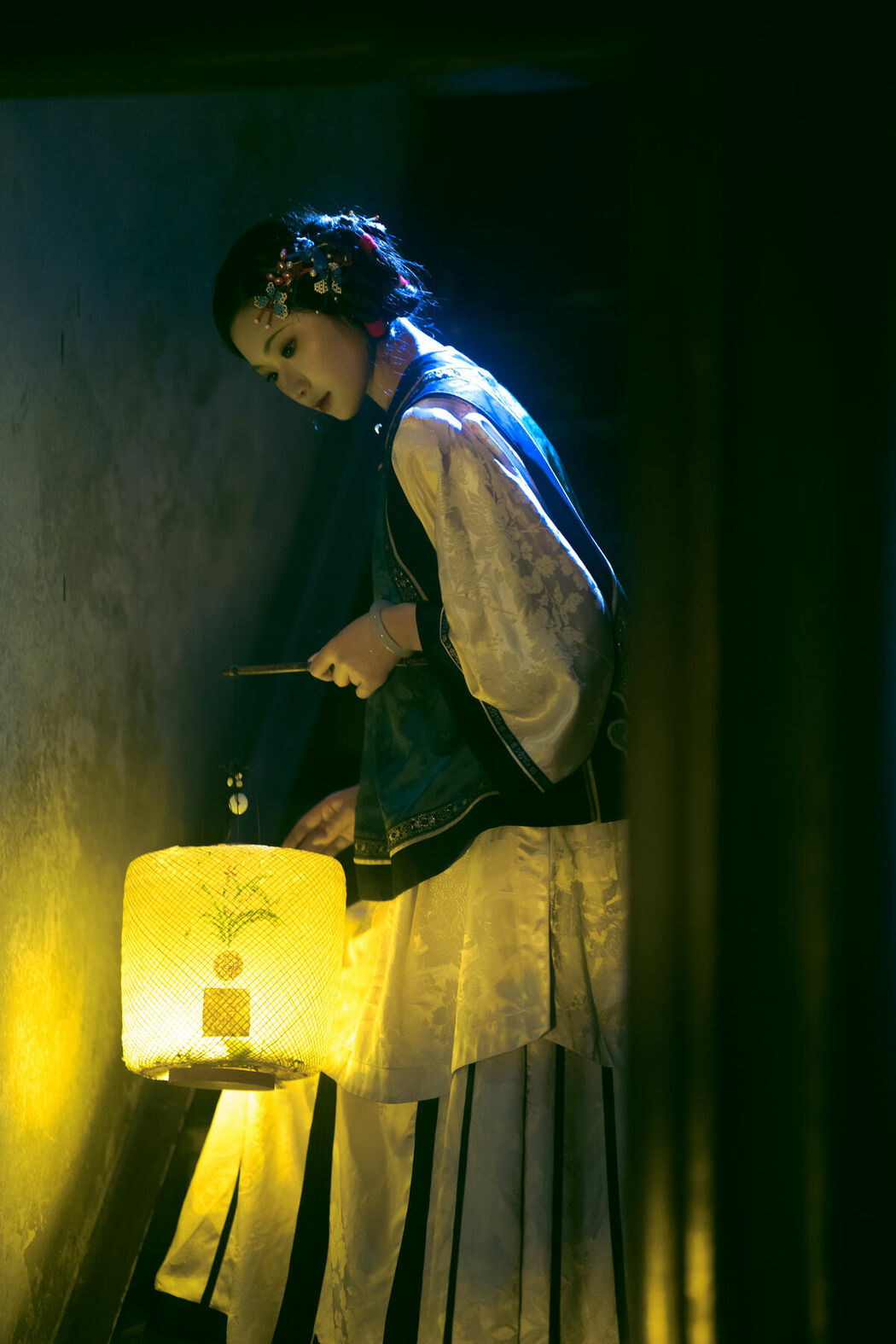 YiTuYu艺图语 Vol.9108 Yue Yue (27P)