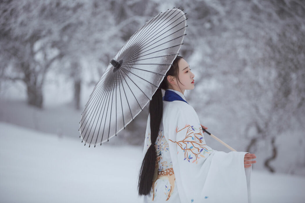 YiTuYu艺图语 Vol.9112 Shiba Yue (20P)