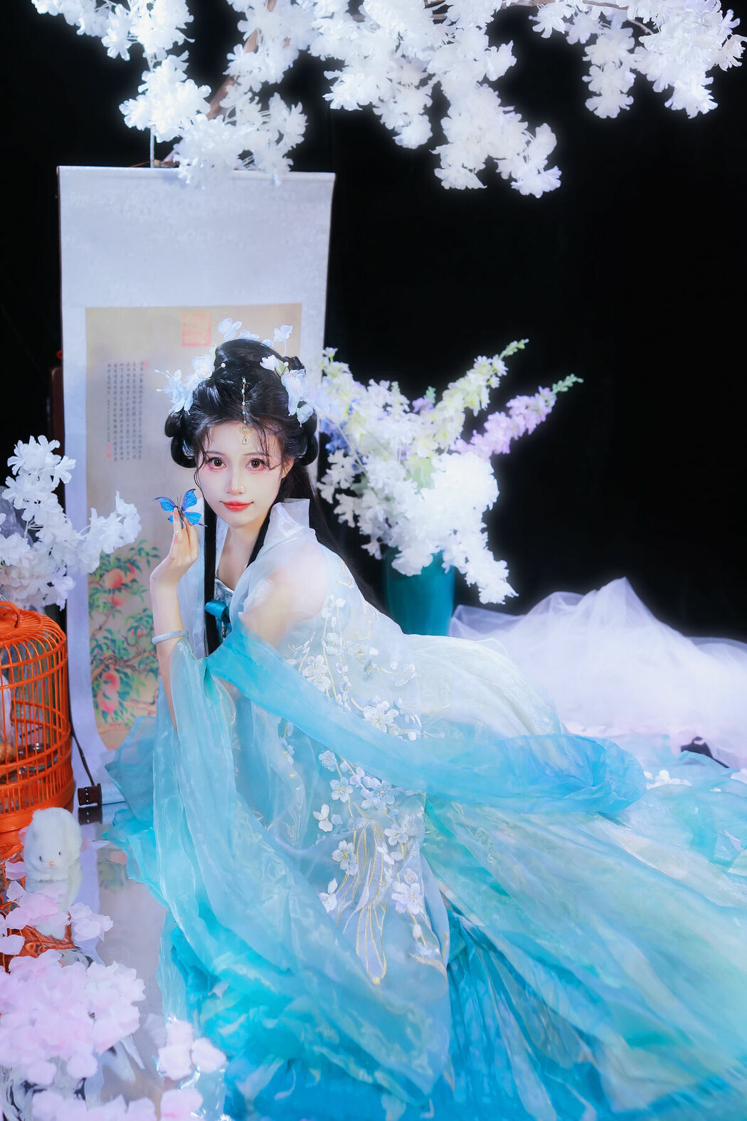 YiTuYu艺图语 Vol.9095 Yun Duo You Dian Tian (17P)