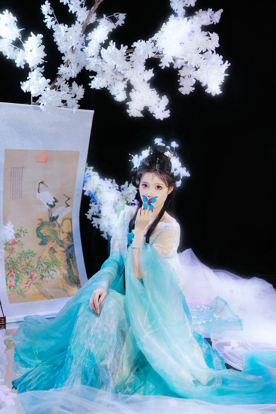 YiTuYu艺图语 Vol.9095 Yun Duo You Dian Tian (17P)