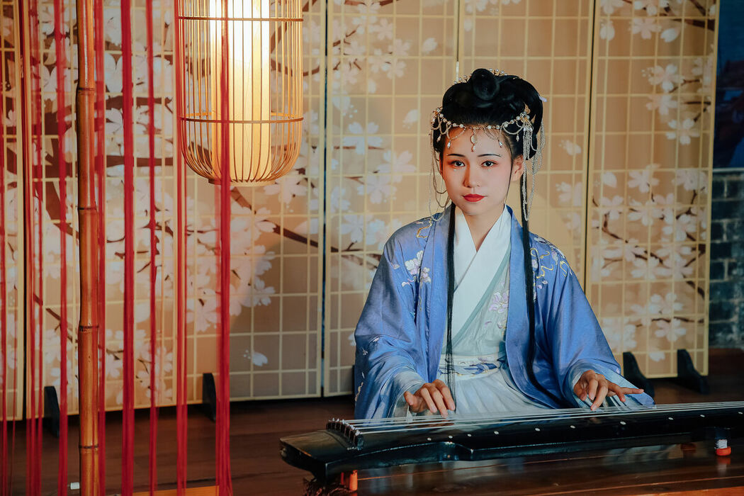 YiTuYu艺图语 Vol.9103 Shen Yan (62P)