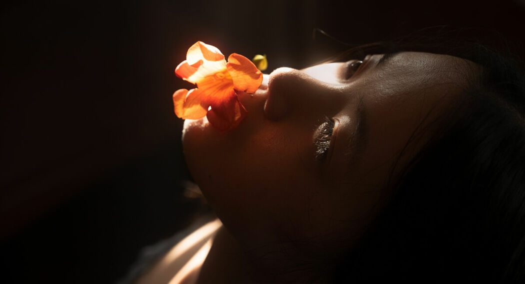 YiTuYu艺图语 Vol.9102 Cai Jing Fan (14P)