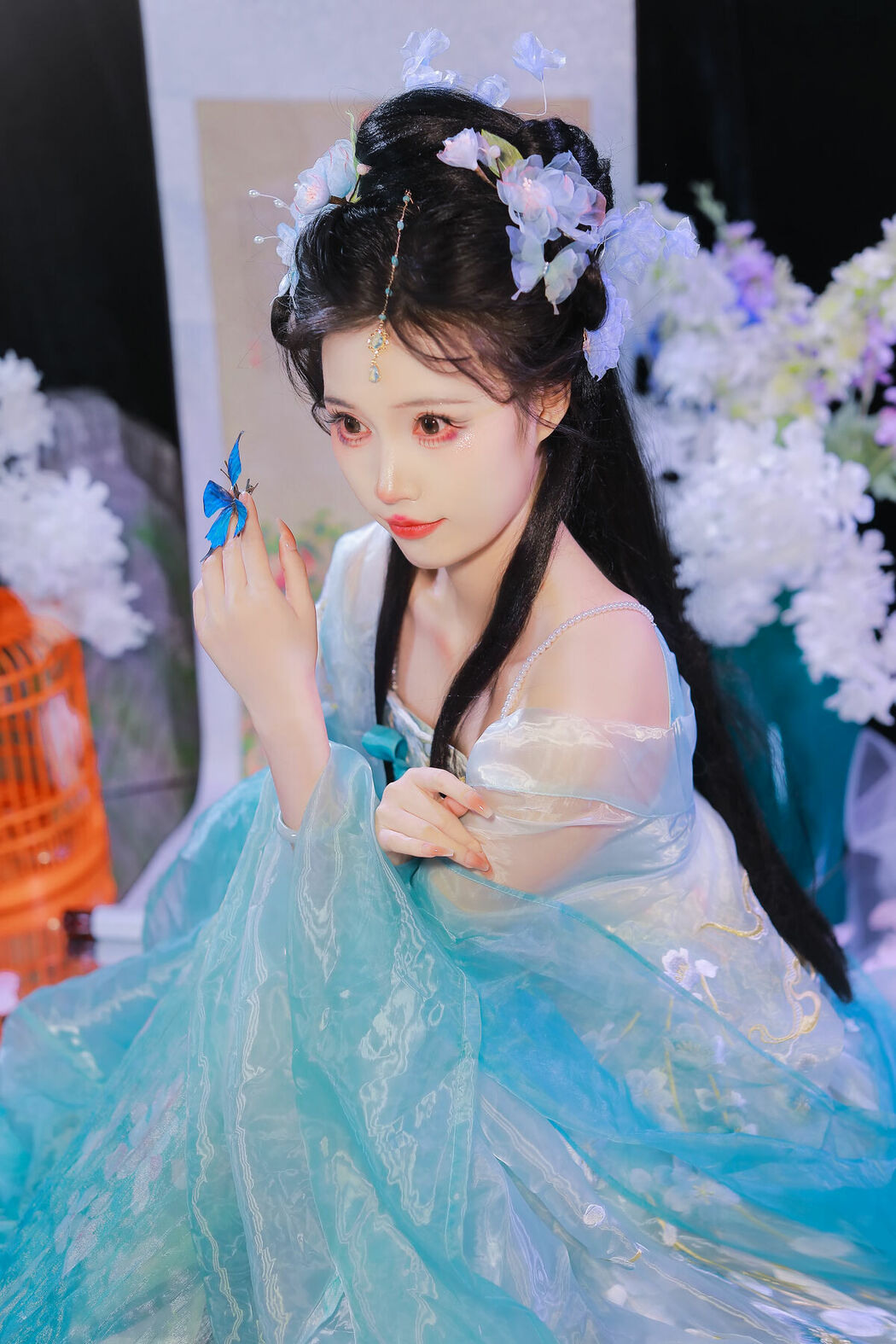 YiTuYu艺图语 Vol.9095 Yun Duo You Dian Tian (17P)