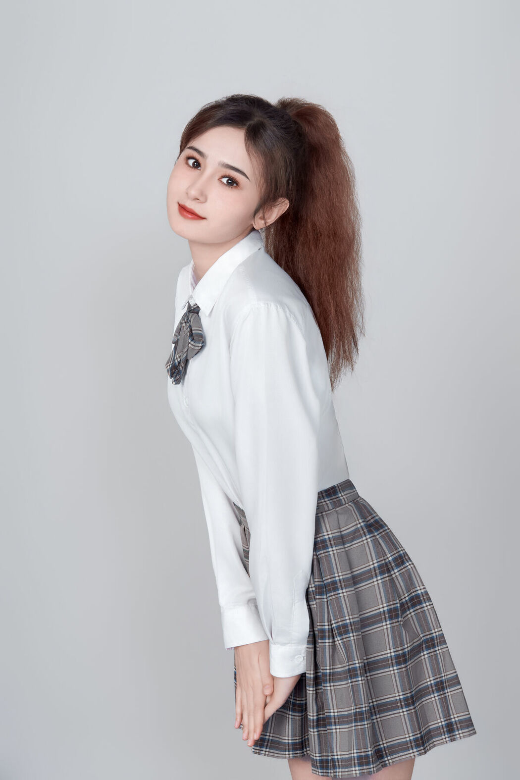 YiTuYu艺图语 Vol.9089 Kan Du Ke (15P)