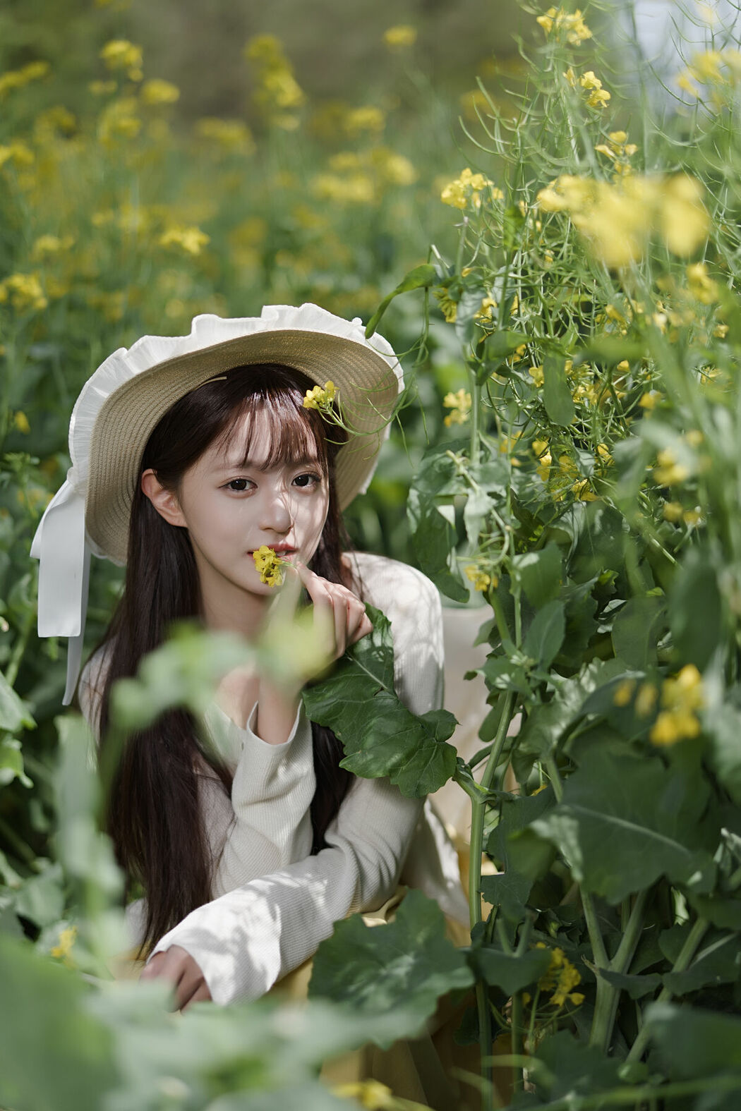 YiTuYu艺图语 Vol.9109 Xiao Yi (41P)