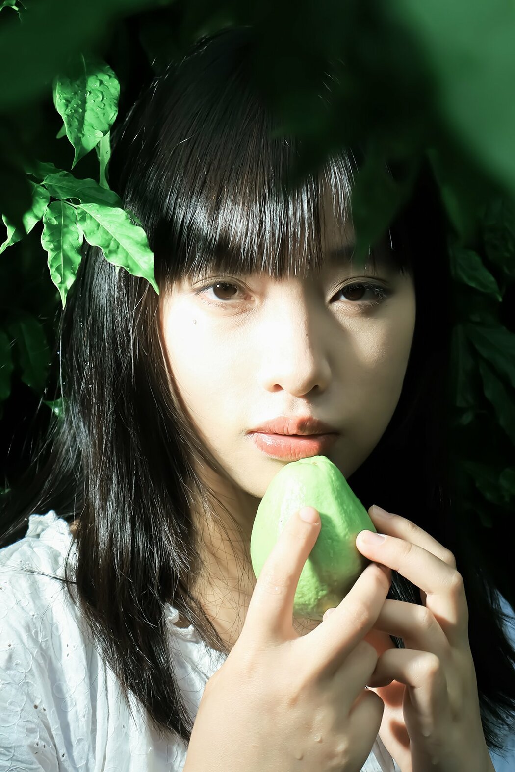 YiTuYu艺图语 Vol.9090 Yang Zai Xiao Tang Yuan (14P) Cover Photo