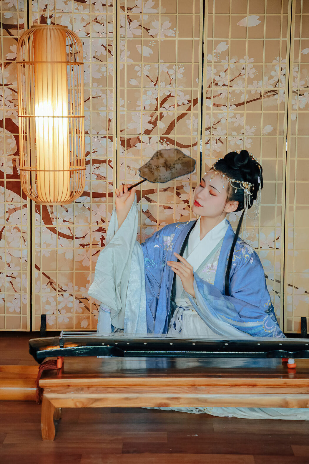 YiTuYu艺图语 Vol.9103 Shen Yan (62P)