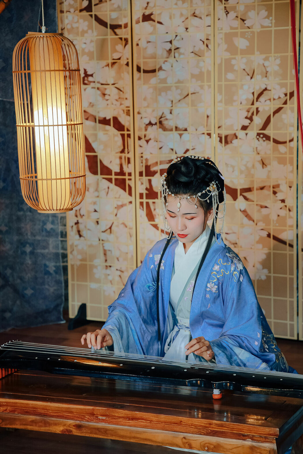 YiTuYu艺图语 Vol.9103 Shen Yan (62P)