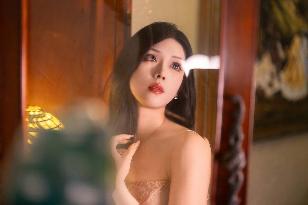 YiTuYu艺图语 Vol.9096 Xiao Wai (37P)