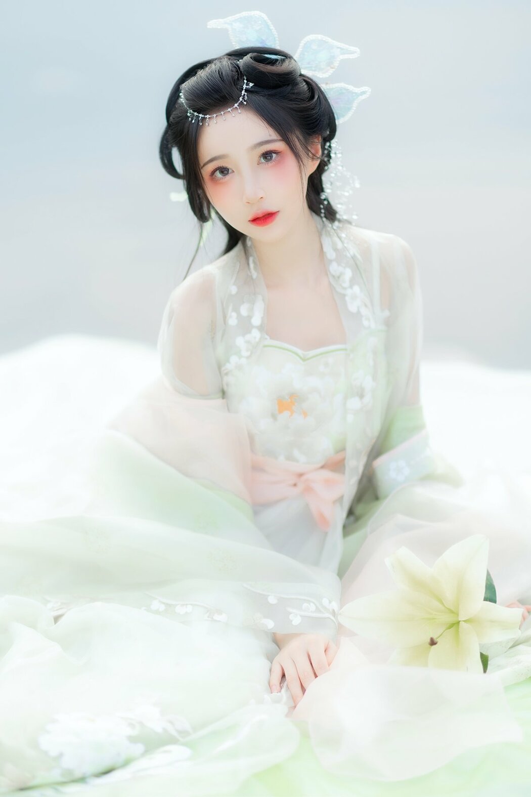 YiTuYu艺图语 Vol.9110 Qi Luo Sheng De Xiao Su Su (30P) Cover Photo