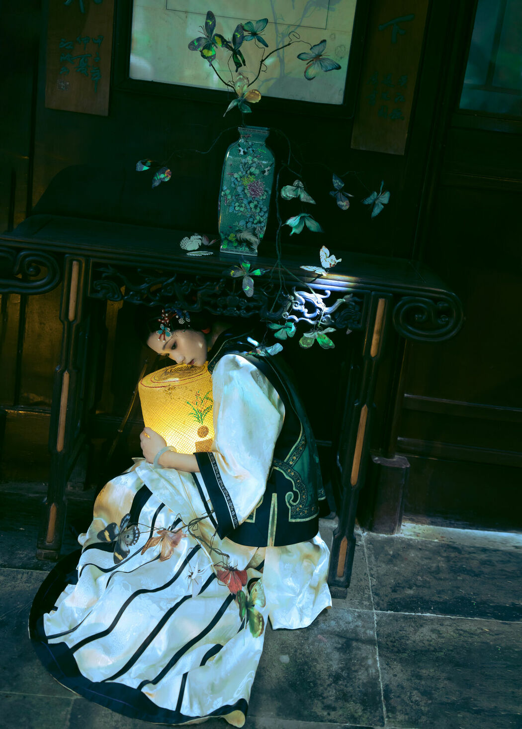 YiTuYu艺图语 Vol.9108 Yue Yue (27P)