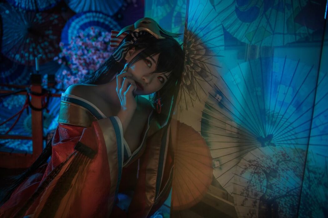 Coser@伊喵君 – 大凤 (56P)