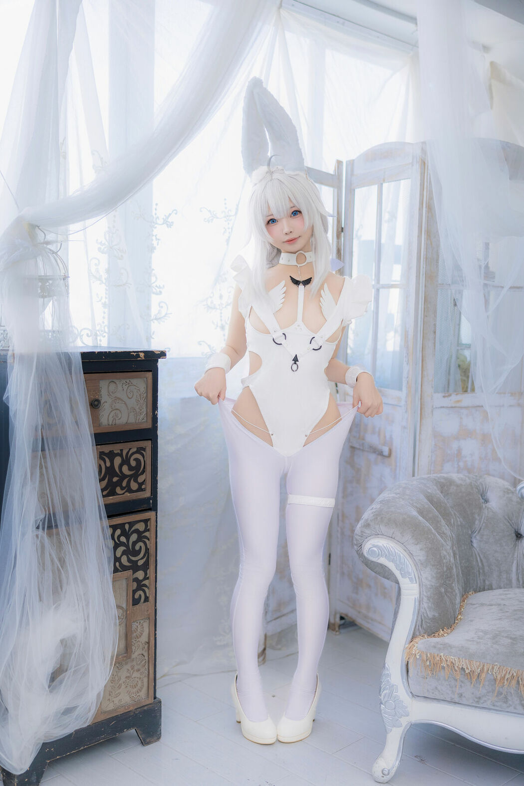 Coser@十万珍吱伏特 – 碧蓝航线 恶毒 Part02 (55P)