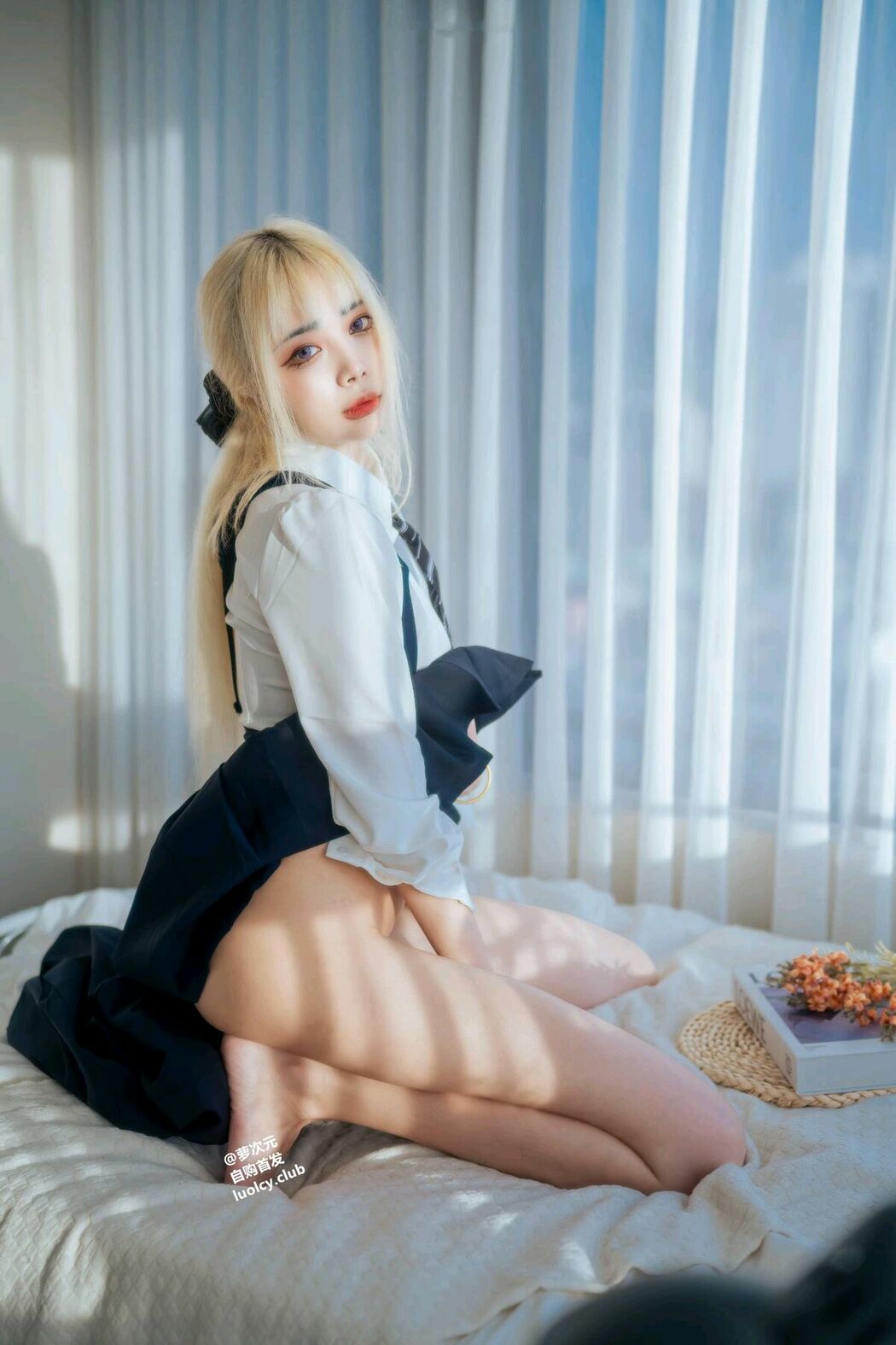 Coser@Haruka_ハルカ – 學生服姊姊 (88P – 1V)