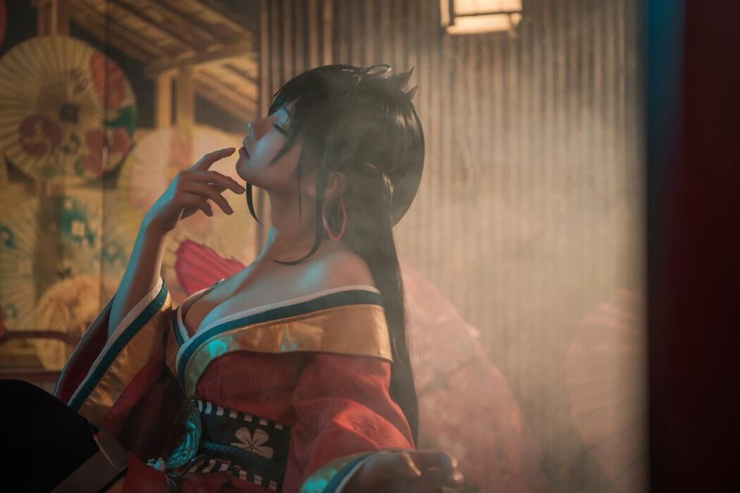 Coser@伊喵君 – 大凤 (56P)