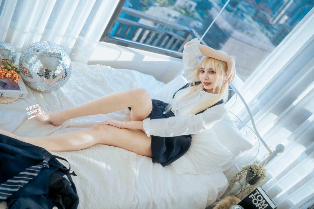 Coser@Haruka_ハルカ – 學生服姊姊 (88P – 1V)