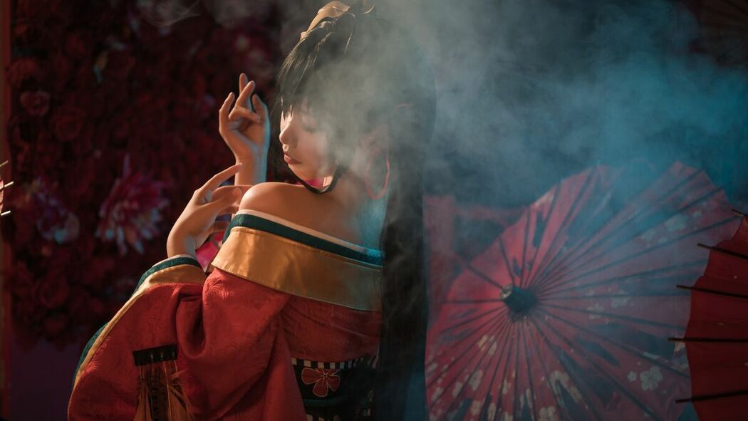 Coser@伊喵君 – 大凤 (56P)