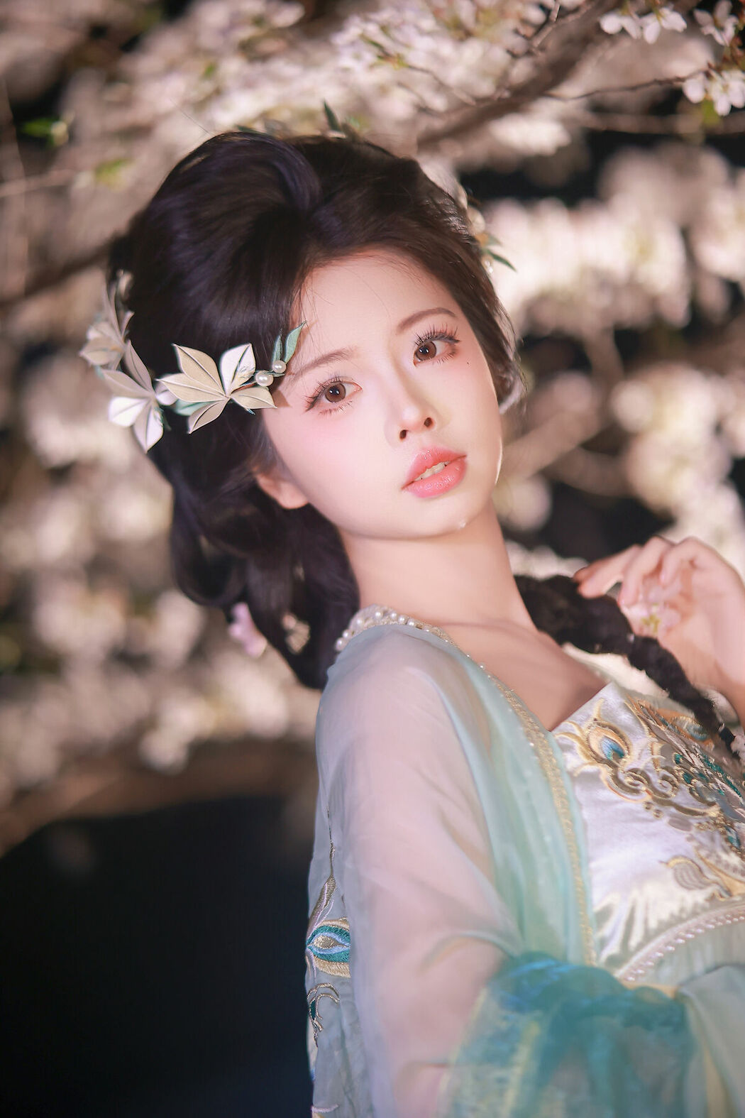 YiTuYu艺图语 Vol.9125 Fei Fei (16P)