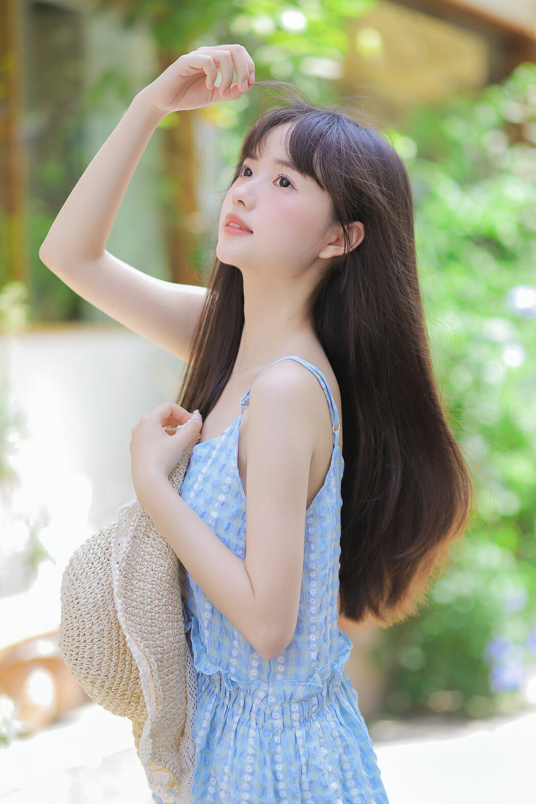 YiTuYu艺图语 Vol.9124 Bo Luo You Dian Tian (25P)