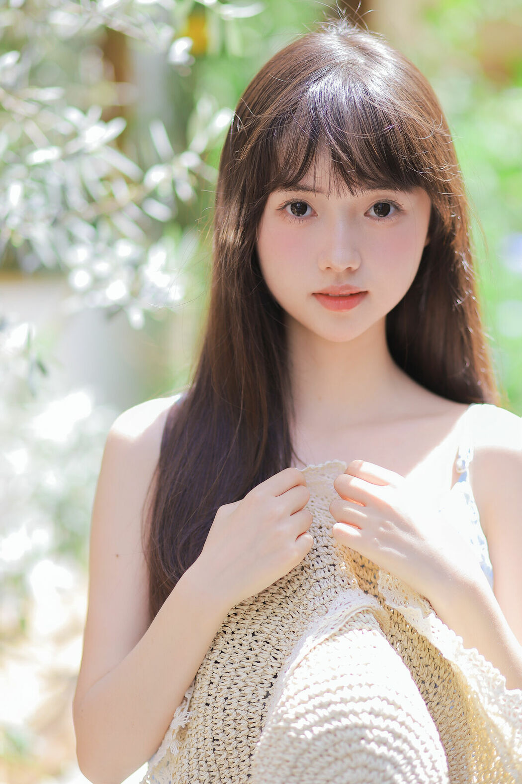 YiTuYu艺图语 Vol.9124 Bo Luo You Dian Tian (25P)