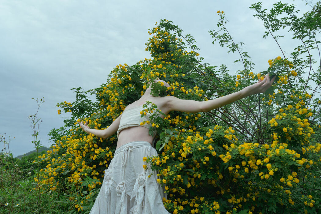 YiTuYu艺图语 Vol.9121 A Ji Yuan Zi (19P)