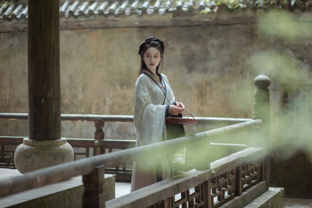 YiTuYu艺图语 Vol.9130 Shiba Yue (20P)