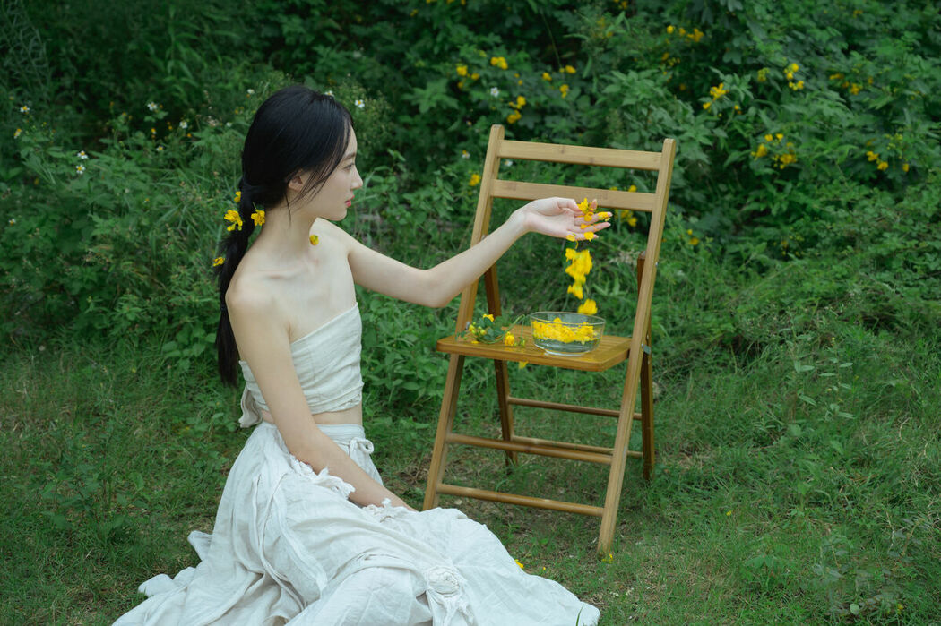 YiTuYu艺图语 Vol.9121 A Ji Yuan Zi (19P)