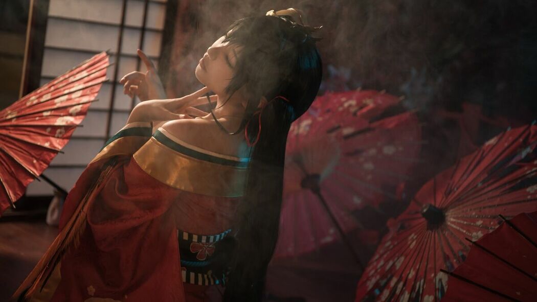 Coser@伊喵君 – 大凤 (56P)