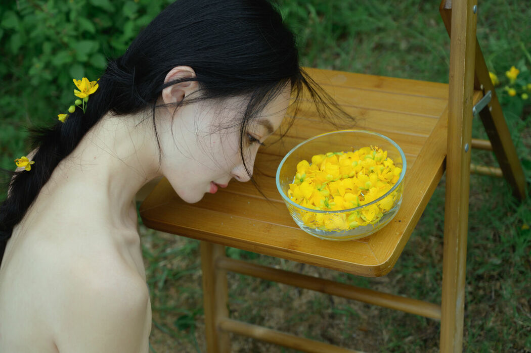 YiTuYu艺图语 Vol.9121 A Ji Yuan Zi (19P)