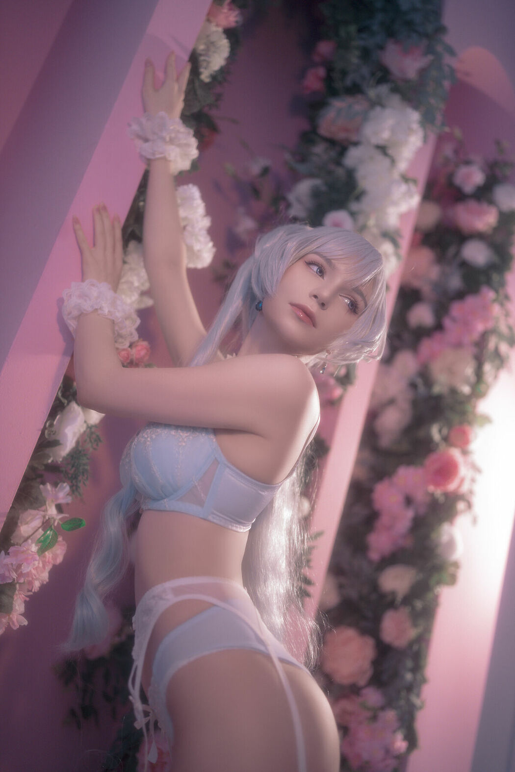 Coser@Michi Kyunn – Weiss in Flowers (61P)