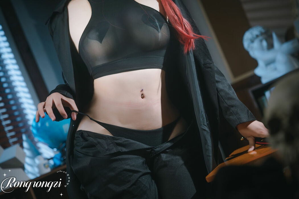 Coser@小容仔咕咕咕w – 链锯人 玛奇玛 (46P)