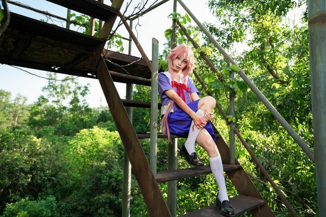 YiTuYu艺图语 Vol.9135 Su Jin Chi Bu Chi Cong (41P)