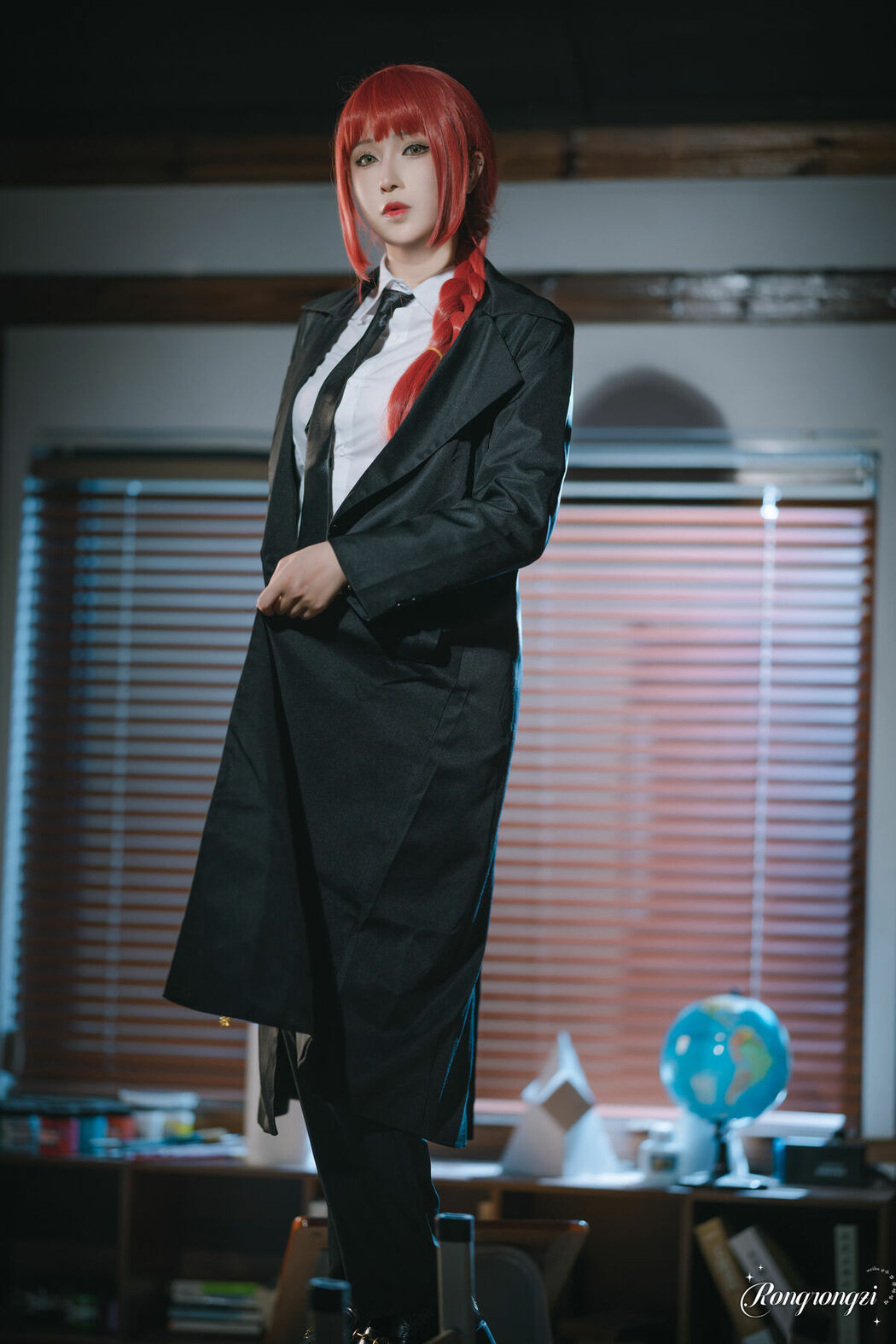 Coser@小容仔咕咕咕w – 链锯人 玛奇玛 (46P)