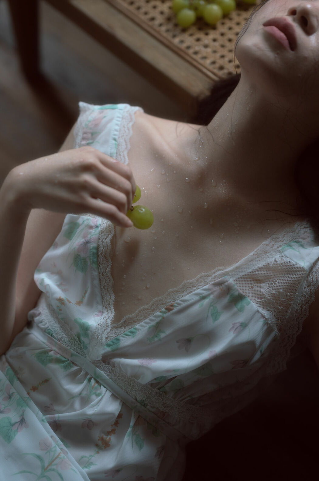 YiTuYu艺图语 Vol.9133 Cai Jing Fan (16P)