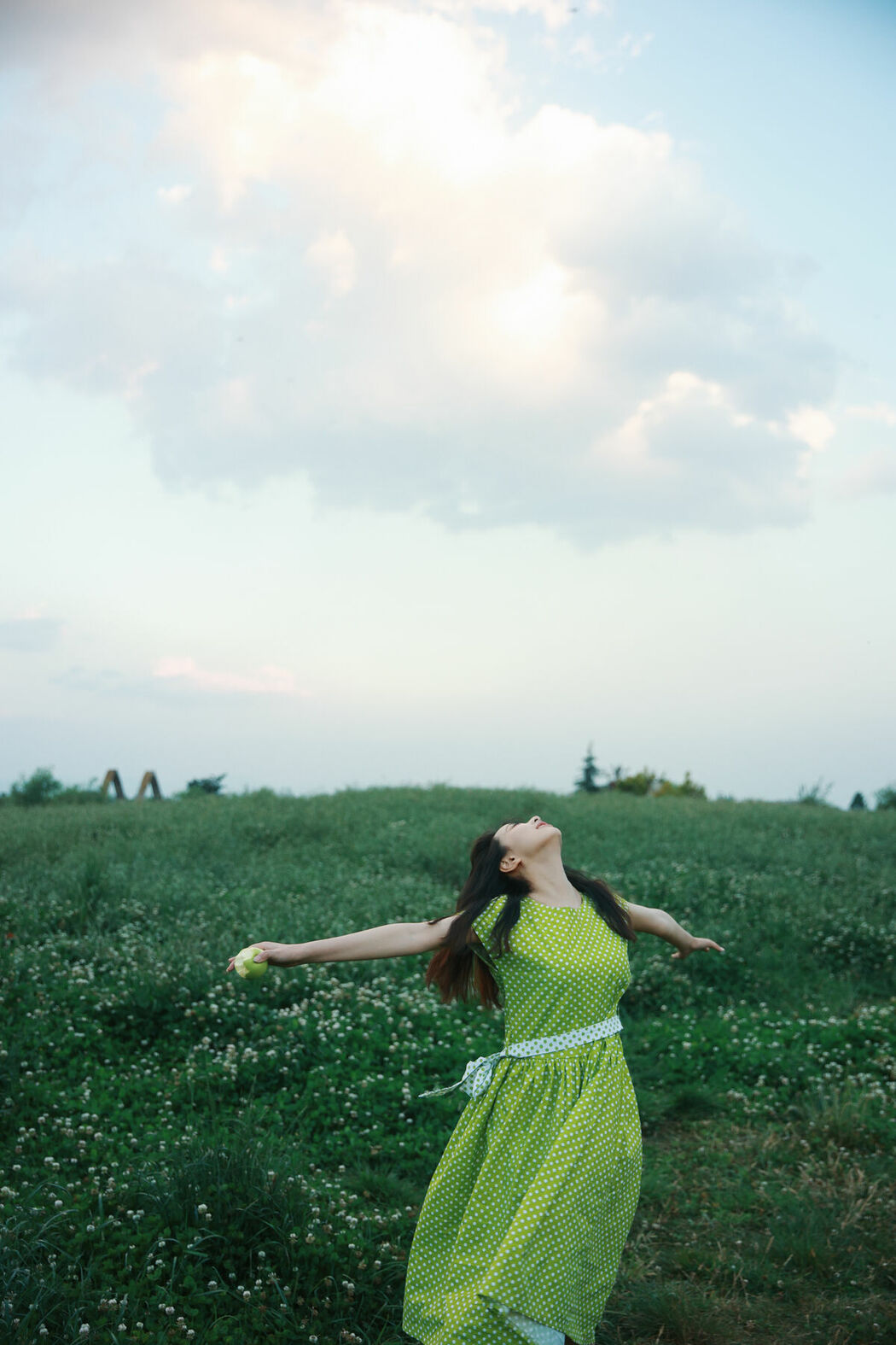 YiTuYu艺图语 Vol.9132 Xiao U (31P)