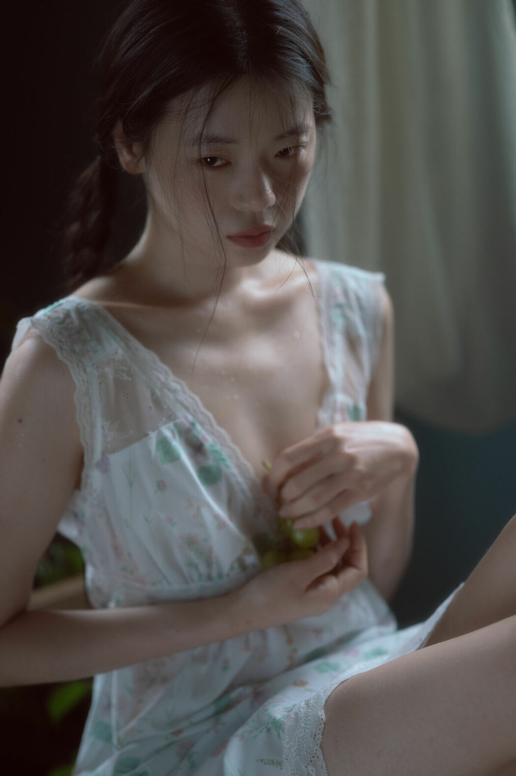 YiTuYu艺图语 Vol.9133 Cai Jing Fan (16P)