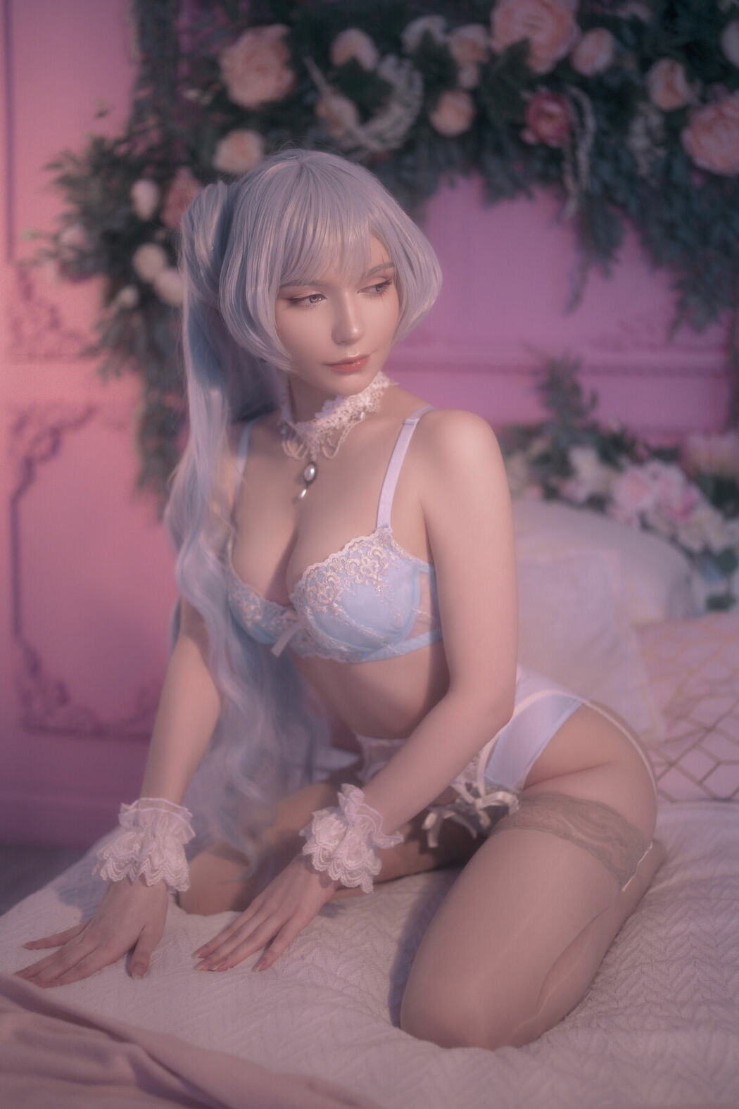 Coser@Michi Kyunn – Weiss in Flowers (61P)